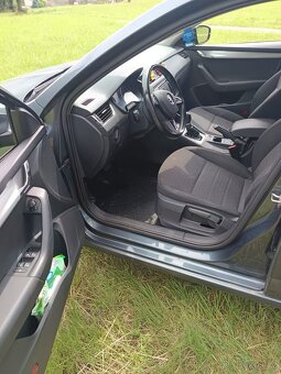 Škoda Octavia 2,0 TDI 110KW dsg - 9