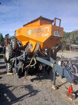 Mzuri ProTill 4T secí stroj- (pásové zpracování půdy) - 9