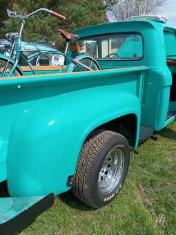 Ford F100 - 9
