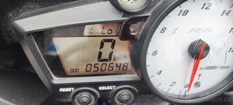 Yamaha YZF-R6 - 9