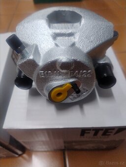 Nové přední brzdové třmeny FSIII, Octavia 1, levý, pravý - 9