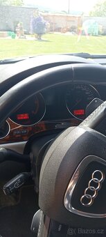 Audi A8 D3 - 9