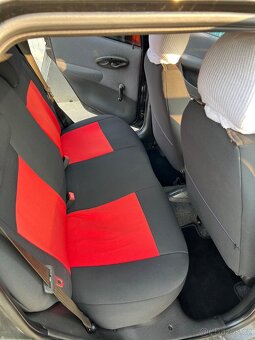 Fiat Punto 1,2 - 9