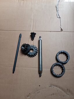 Lanko plynu spojky brzdy předstihu Dnepr Ural M72 k750 - 9