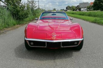 Chevrolet Corvette C3 Convertible (1968) - 9