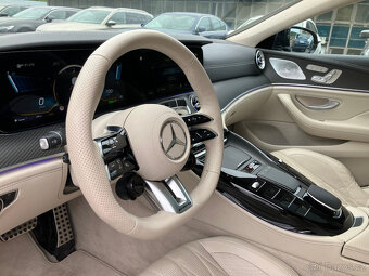 MERCEDES BENZ AMG GT 43 4 MATIC+ EXTRA VÝBAVA - 9