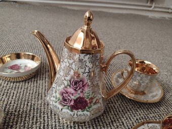 Prodej starožitného porcelánu - 9