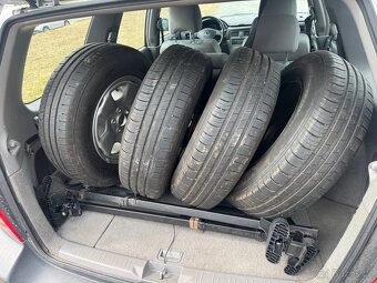 SUBARU FORESTER 2.0i 92KW 4x4 - 9