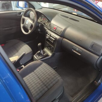 Škoda Octavia combi LPG Tour Modrá - 9