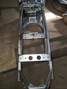 Suzuki gsxr 1100 - 9