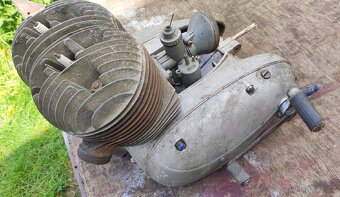 Jawa 350/18 pérák motor - 9