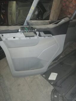 VW T4, T5, , Transporter, Caravelle - - - 9