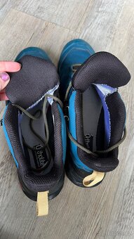 Jako nové trekkingové už boty Salomon X Ultra 4 MID GTX. Pán - 9