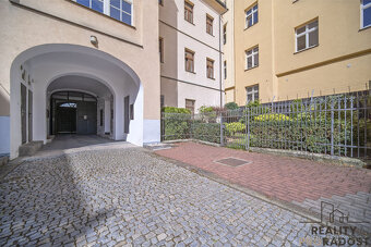 Pronájem kanceláře 60 m2 v Pardubicích, pronájem kanceláře 6 - 9