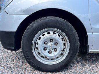 Hyundai H1 2.5d 85 kW 6 míst, Stav,BEZ KOROZE - 9