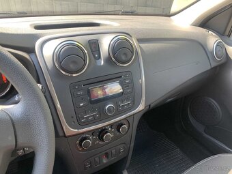 Dacia Sandero 1.2 16v 55 kW 94000KM r.v. 2013 - 9