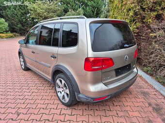 Cross Touran 2.0TDI 103kW,DSG,1.maj.servis pouze VW, kůže - 9
