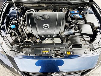 MAZDA 3 2.0i 88KW URBAN LIMITED 2/1500KUSŮ 1.MAJ 115.000KM - 9