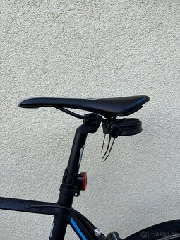Silnicni kolo Cross Ventor - 9