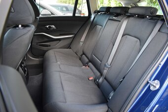 BMW 320d xDrive NEZÁVISLÉ TOPENÍ DPH ČR 1.MAJITEL - 9