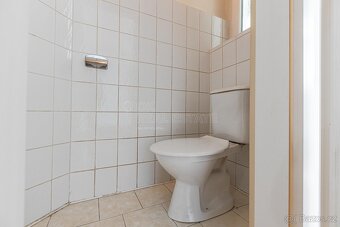 Byt 2+1, 85 m2, cihla, OV, před rekonstrukci, ul. Na Rokytce - 9