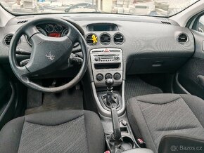 Peugeot 308 1.6HDI - 9