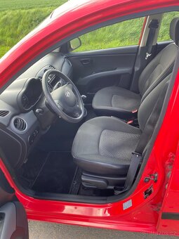 Hyundai I10 1,1 i 50kw style 2013 klimatizace - 9