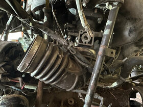 Motor BMW E30,E28,E21,02 318 M10 kompletni zastavba - 9