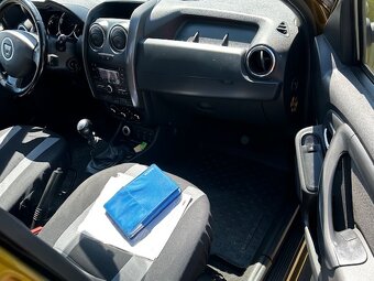 Dacia Duster 1,6i 4x4, r.2016, 2.majitel, původ ČR - 9