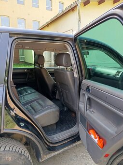 VW Touareg 3.0 TDI V6 165kW 2006 BKS automat - 9