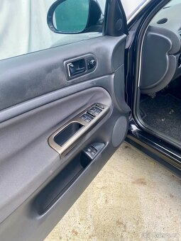 Volkswagen Passat, 1.8T, 110 kW, ALU, KLIMA - 9