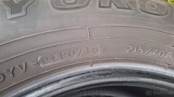 Yokohama Geolandar G033 215/70 R16 100H - 9
