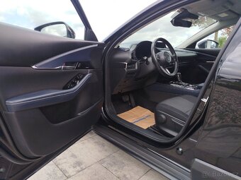 Mazda CX-30 2,0 90 kW automat-Top stav, servis Mazda - 9