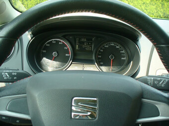 Seat Ibiza FR 1.2TSi 77kW, r.v.2014, najeto 104tis.km - 9