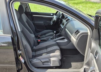 Volkswagen Golf V 1.9 TDI 66KW - 9