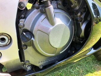 Honda CBR 900RR, SC28, původní plasty, lak i polepy - 9