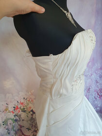 Svatební šaty Laura, nové, VÝPRODEJ - 9