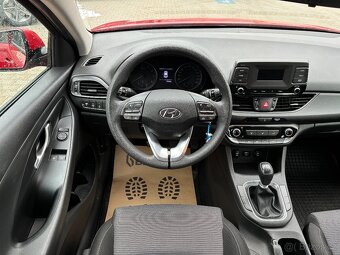 Hyundai i30 HB 1.5DPI 81kW TAŽNÉ ČR 1MAJITEL ZÁRUKA - 9