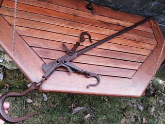 Závěsné kované váhy - 9