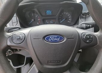 Ford Transit Custom 2,2 TDCI nafta manuál 74 kw - 9