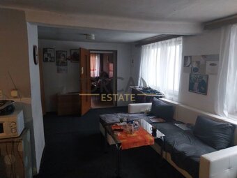 Prodej rodinného domu v obci Lipov (okres Hodonín) č.p. 295 - 9