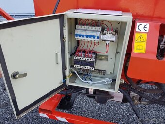 Štípací poloautomat,štípačka dřeva Multiforest 7T - 9