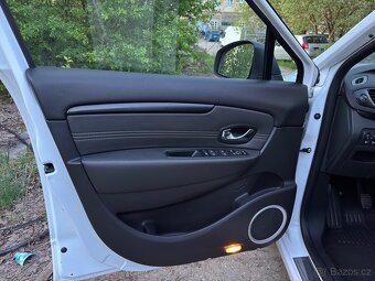 Na prodej: Renault Mégane Scenic 1.5 dCi (74 kW) – 2014 - 9