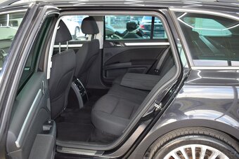 Škoda Superb 2,0 TDI 103 kW,DSG,NAVI,XEN,serviska, - 9