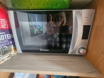 Kuchyňská linka rohová vč. SPOTŘEBIČU a přísl. - 9