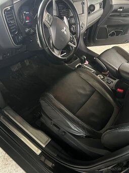 Mitsubishi outlander 2.2 did automat 110kw 4x4 - 9