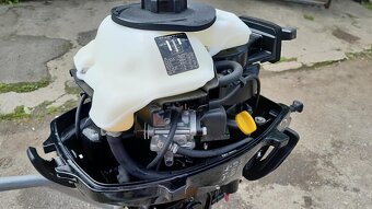 Lodní motor Mercury 3,5 HP noha L, stav nového - 9