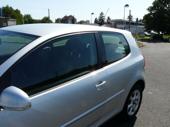 VW Golf V. 1.4 16v+klimatronik, Mod.2008,Naj.: 224185km, TOP - 9