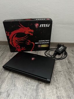 HERNÍ NOTEBOOK MSI-i5/SSD+HDD/GTX/WIN - 9