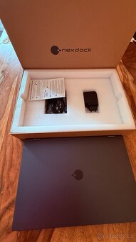 NexDock XL – profesionální notebook Samsung DEX - 9